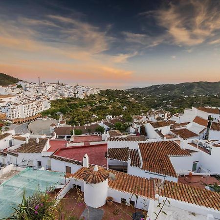Precioso Apartamento De Dos Plantas Con Vistas Frigiliana Ngoại thất bức ảnh