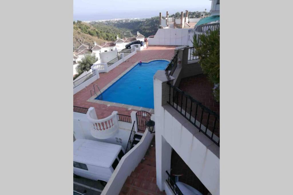 Precioso Apartamento De Dos Plantas Con Vistas Frigiliana Ngoại thất bức ảnh